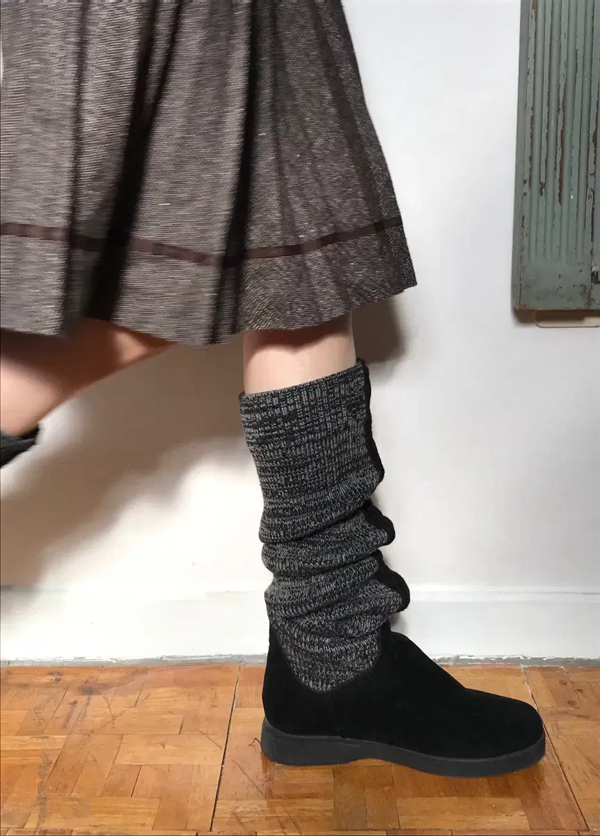 vintage knit long boots